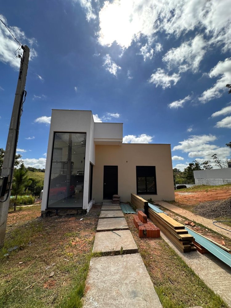 Casa em Condomínio - Venda - Cocão - Viamão - RS